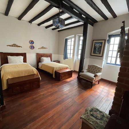 Hotel Cantuna Quito Eksteriør billede